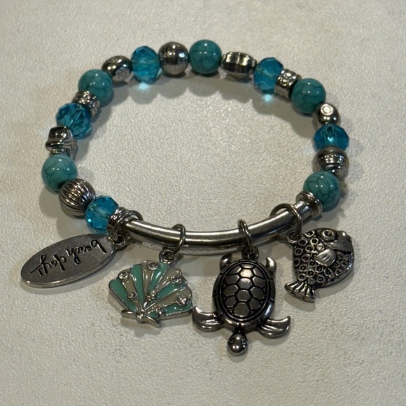 Beach Days Charm Bracelet Turquoise Silver Tone Bead Stretch Nautical - Picture 1 of 5